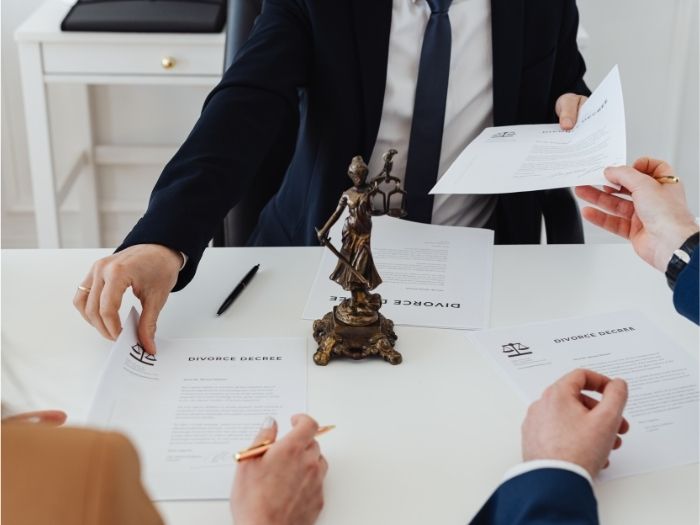 什麼情況適合先聲請離婚調解? 什麼情況適合先聲請離婚調解?