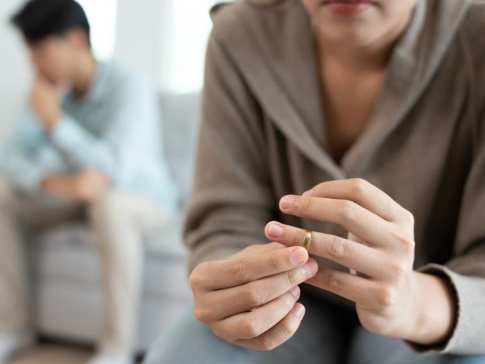 離婚流程完整指南：協議離婚與訴訟離婚的法律差異一次搞懂