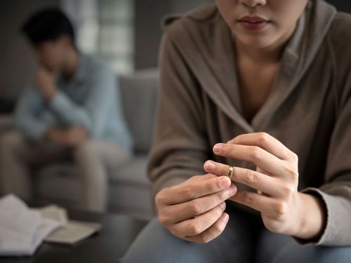 離婚流程完整指南：協議、調解與訴訟離婚怎麼選？程序、時間、費用與權益一次看懂